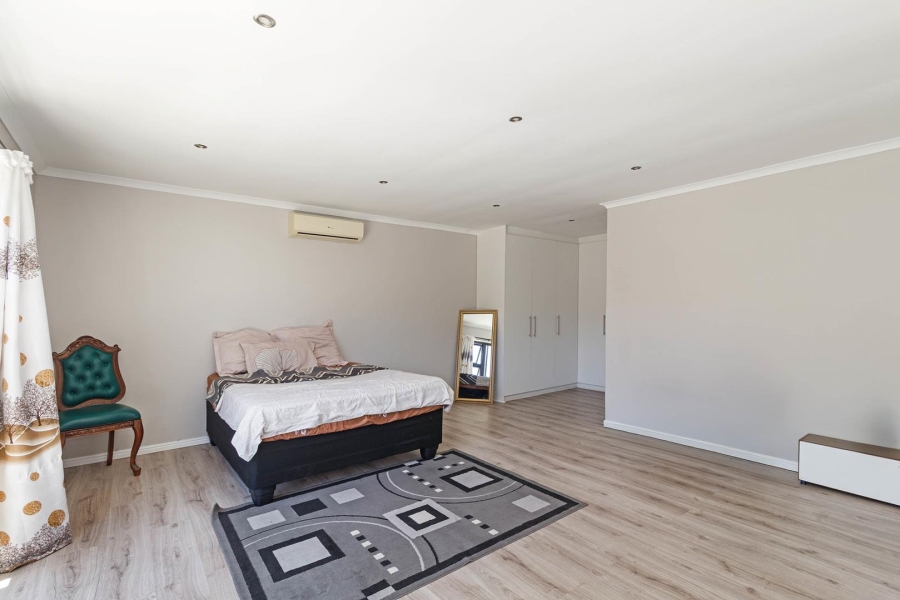 4 Bedroom Property for Sale in Milnerton Ridge Western Cape